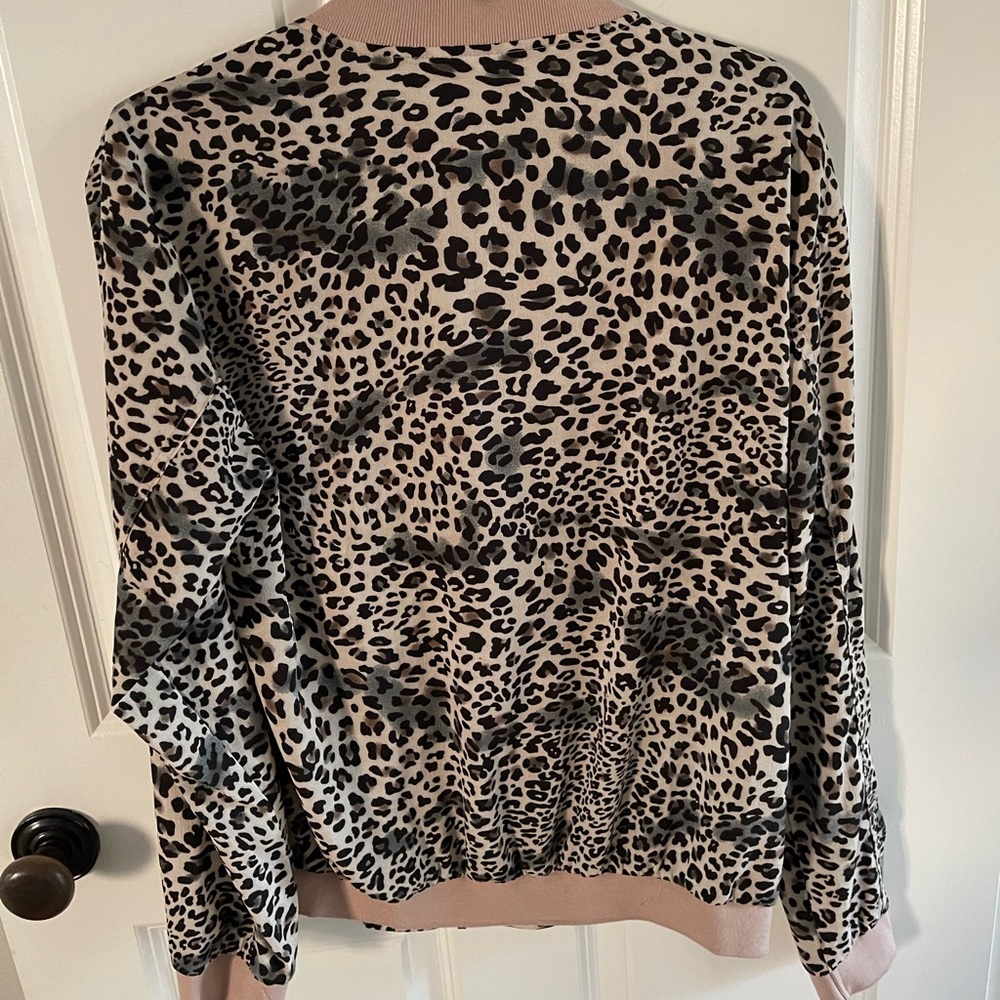Light weight printed bomber jacket - Picture 3 of 4